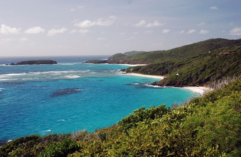 mustique villa rental and beaches